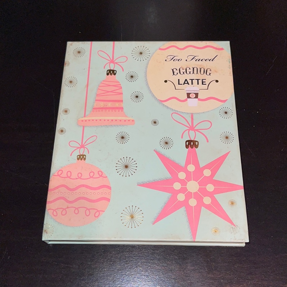 Too face eggnog latte pallet